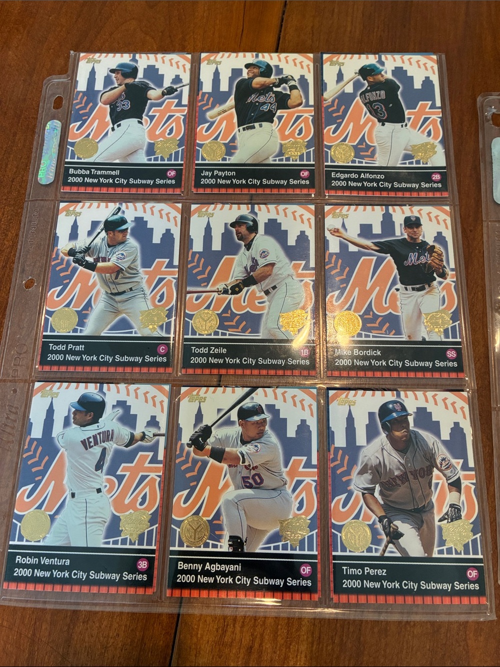 25 Topps 2000 New York Subway Series Cards